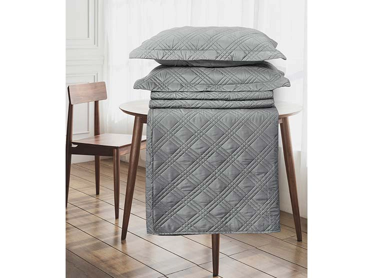 CUBRECAMA QUILT ANDES 1.5 PLAZAS GRIS LISO - 3