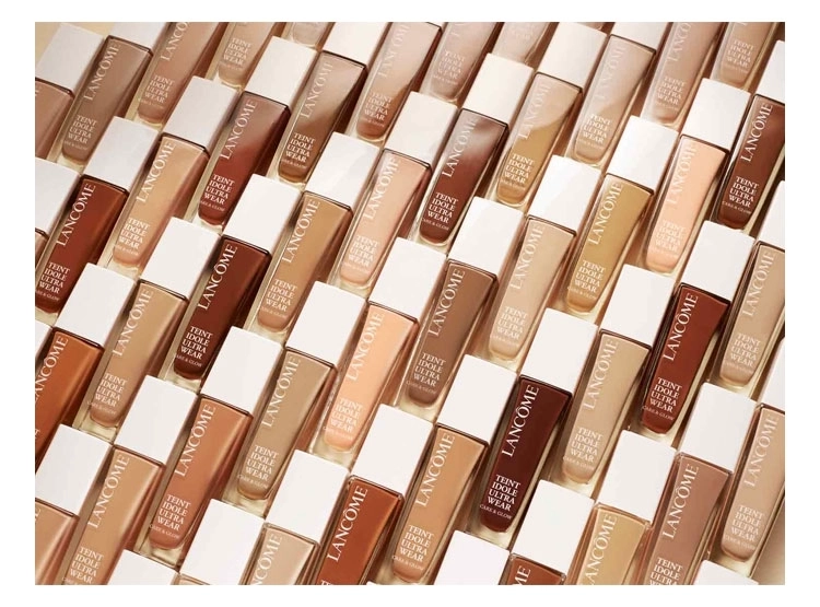 BASE DE MAQUILLAJE LANCÔME TEINT IDÔLE ULTRA WEAR CARE & GLOW 30 ML - 3