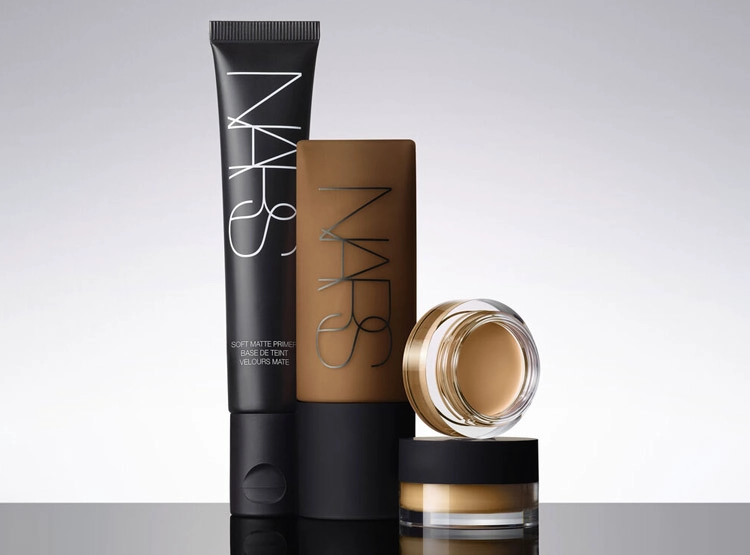 BASE DE MAQUILLAJE NARS SOFT MATTE 30 ML - 4