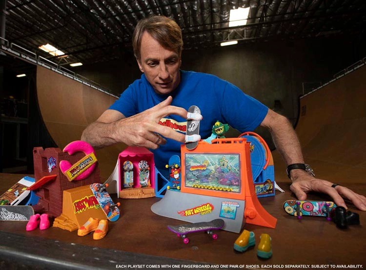 SET DE JUEGO HOT WHEEL ACTION SPORT CIRCUITO PATIN - 8