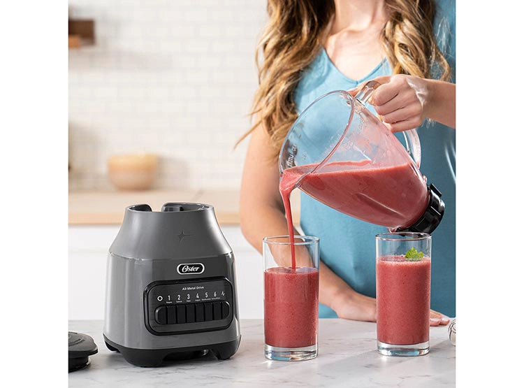 LICUADORA OSTER BLSTPEG-GPB 800W 1.5 L VASO VIDRIO 6 VELOCIDADES MÁS PULSO - 10