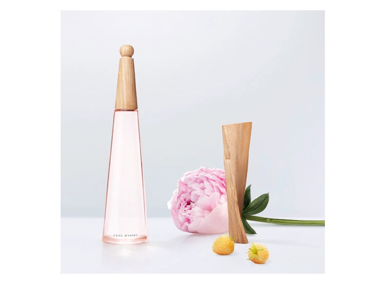 PERFUME ISSEY MIYAKE L'EAU D'ISSEY EAU & PIVOINE INTENSE MUJER EDT 100 ML - 4