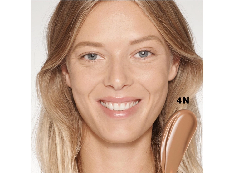 CORRECTOR ESTÉE LAUDER FUTURIST SOFT TOUCH BRIGHTENING SKINCEALER 6 ML - 2