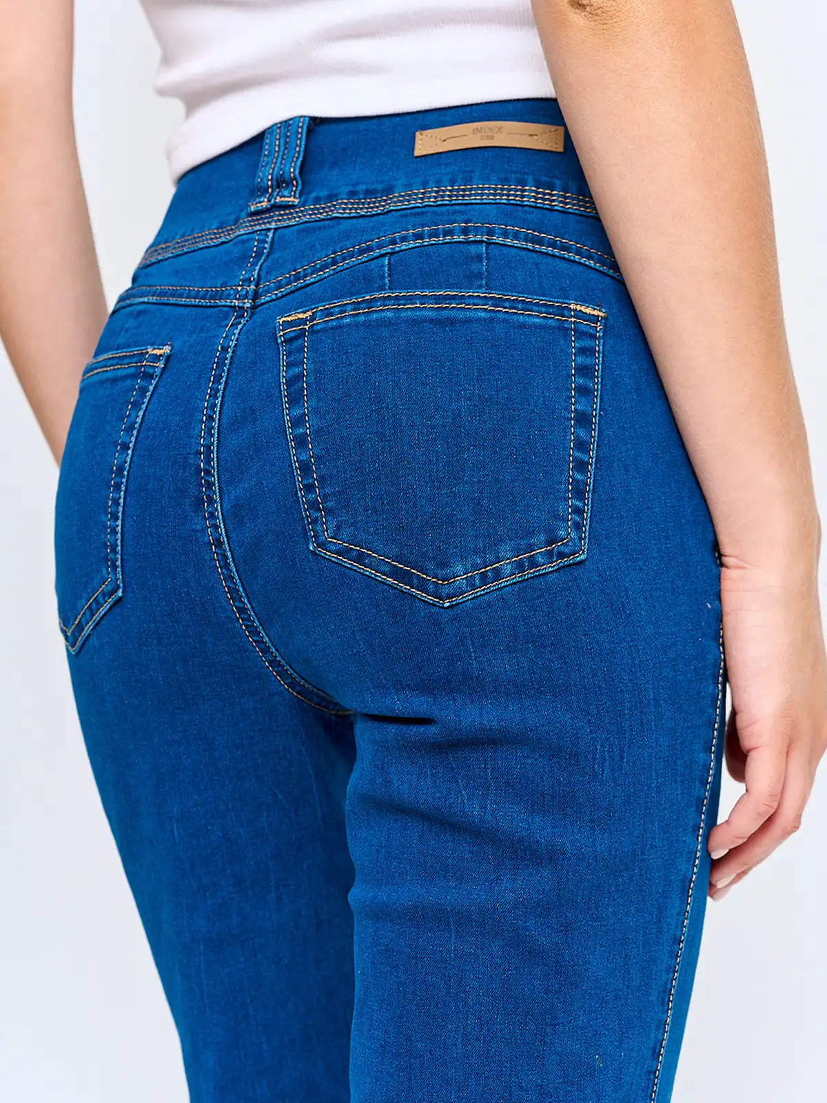 JEANS MUJER INDEX ALGODÓN FLARE PUSH UP TIRO ALTO - 5