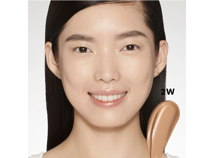 CORRECTOR ESTÉE LAUDER FUTURIST SOFT TOUCH BRIGHTENING SKINCEALER 6 ML - 2