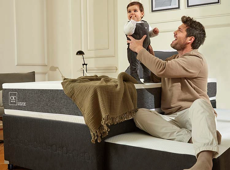 JUEGO DE DORMITORIO CIC CAMA DIVAN ORTOPEDIC 1.5 PLAZAS NEGRO + RESPALDO VILLARRICA GRIS - 6