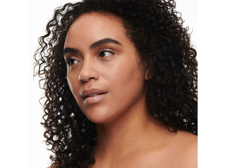 Mac Studio Radiance Serum-Powered Foundation NW25, foto 3