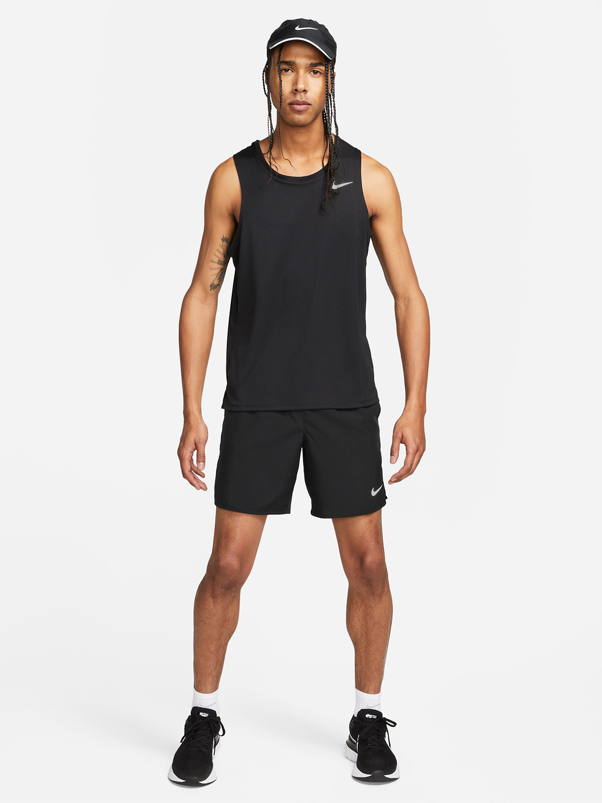 POLERA HOMBRE NIKE DV9321 NEGRO SIN MANGAS DRIFIT MILER - 12