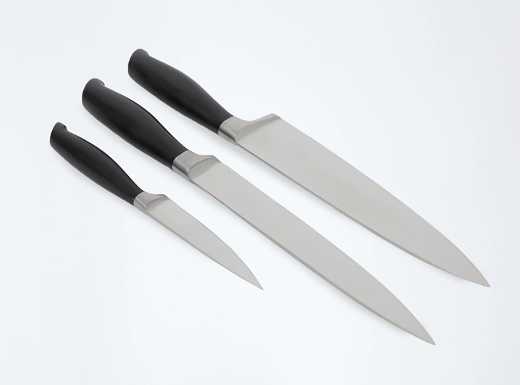 SET PARRILLERO RIPLEY HOME CUCHILLOS + TABLA - 2