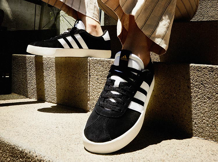 adidas gazelle silver green womens Womens adidas Originals Gazelle Indoor