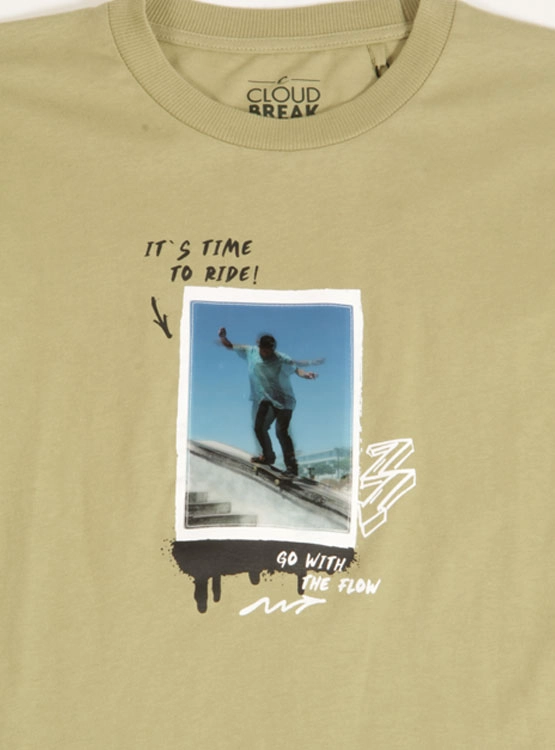 POLERA ALGODÓN NIÑO CLOUDBREAK PRINT HOLOGRÁFICO - 3