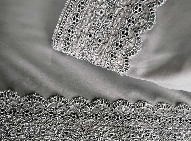 JUEGO DE SABANAS ILLUSIONS BRODERIE GRIS 180H 1.5 PL - 1