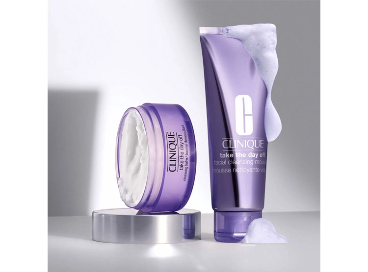 LIMPIADOR FACIAL CLINIQUE MOUSSE TAKE THE DAY OFF 125 ML - 2