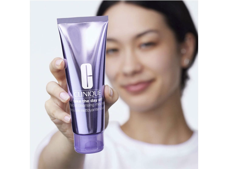 LIMPIADOR FACIAL CLINIQUE MOUSSE TAKE THE DAY OFF 125 ML - 4