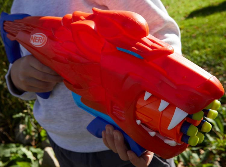 LANZADOR NERF JUNIOR WILD LIONFURY - 10