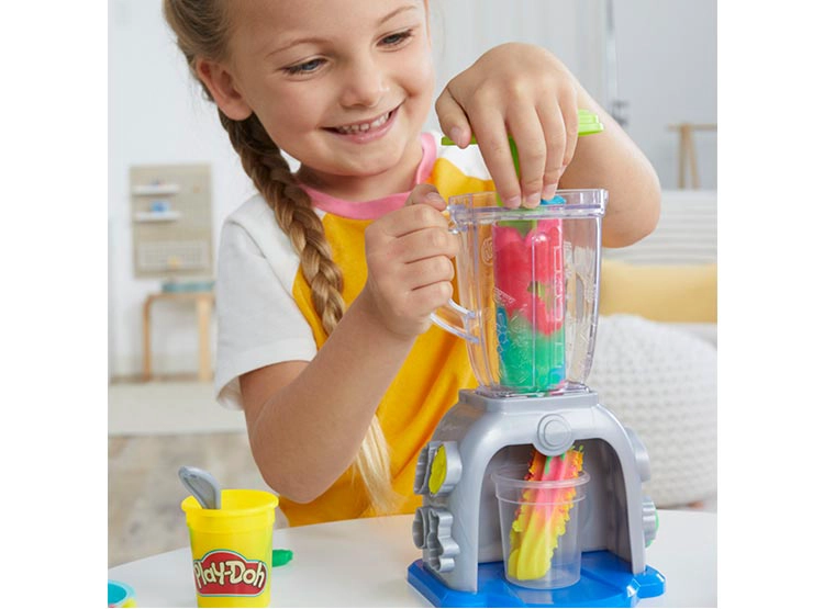 SET DE JUEGO PLAY DOH KITCHEN CREATIONS LICUADORA DE BATIDOS COLORIDOS - 12