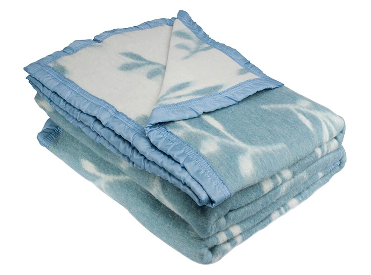 FRAZADA ANDES RAMA JACQUARD 1.5 PLAZAS 210 X 160 CM CELESTE - 1