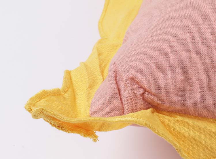 COJÍN RIPLEY HOME BORDE ROSADO 45X45CM - 4