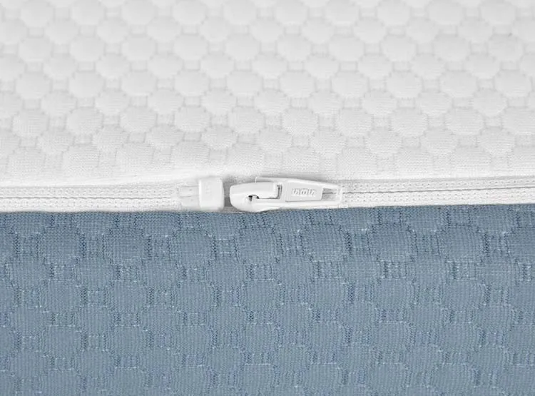 JUEGO DE DORMITORIO CIC CAMA EUROPEA EXCELLENCE 1.5 PLAZAS + RESPALDO VILLARRICA MOSTAZA - 4