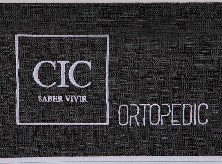 JUEGO DE DORMITORIO CIC CAMA DIVAN ORTOPEDIC 1.5 PLAZAS NEGRO + RESPALDO DUBLIN OLIVO - 6