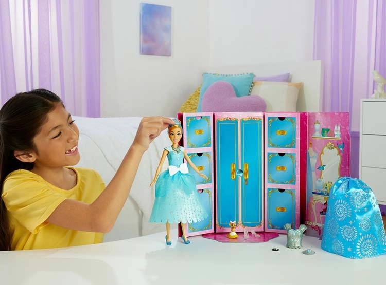 MUÑECA DISNEY PRINCESAS CENICIENTA ROYAL FASHION REVEAL - 4