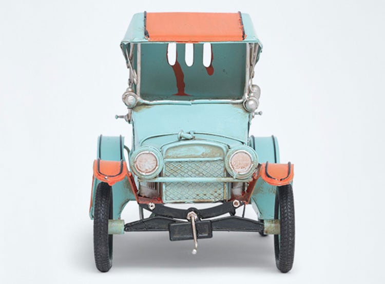 FIGURA DECORATIVA RIPLEY HOME CARRO 8 METAL MULTICOLOR - 2
