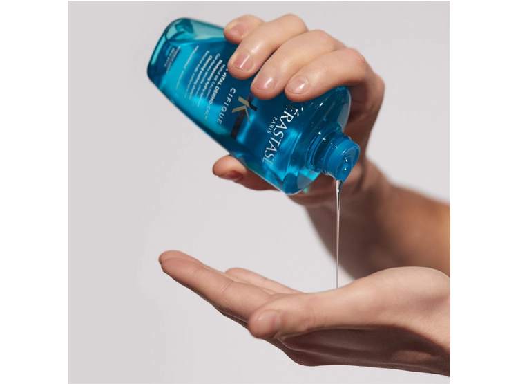 SHAMPOO CALMANTE CUERO CABELLUDO SENSIBLE KÉRASTASE BAIN VITAL DERMO-CALM SPECIFIQUE 250 ML - 7