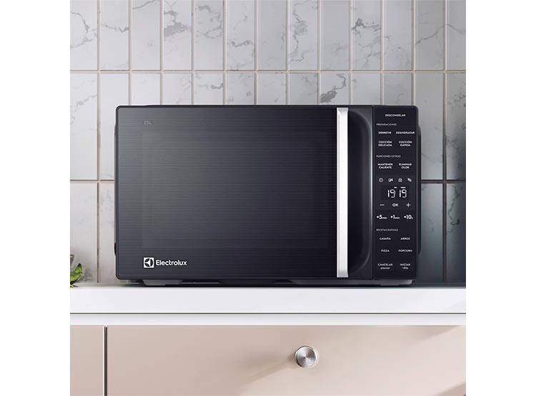 MICROONDAS ELECTROLUX 25 L ME25N DIGITAL NEGRO PLATO GIRATORIO - 8