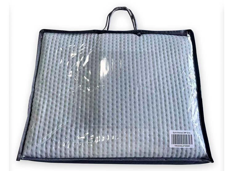 CUBRECAMA QUILT ILLUSIONS 1.5 PLAZAS GRIS LISO ATENAS - 2