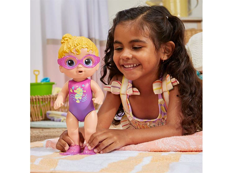 MUÑECA BABY ALIVE SUNNY LA NADADORA CABELLO RUBIO - 8