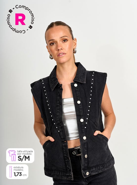 CHAQUETA BARBADOS SIN MANGAS DENIM TACHAS