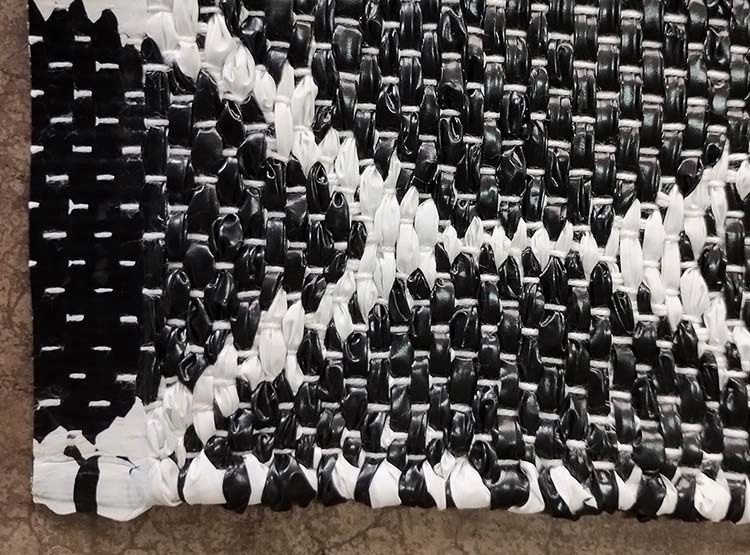 ALFOMBRA IDETEX KALA PVC D1 EXTERIOR 200 X 300 CM NEGRO - 4