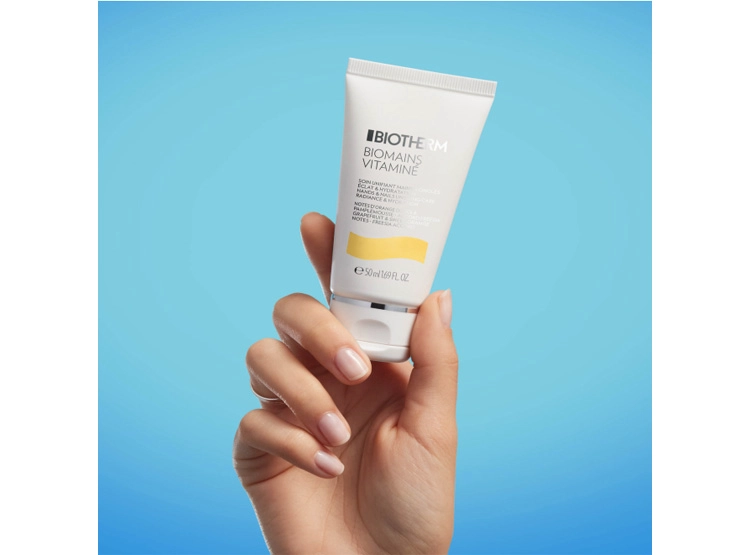 CREMA MANOS BIOTHERM HIDRATANTE BIOMAINS VITAMINEE 50 ML - 2