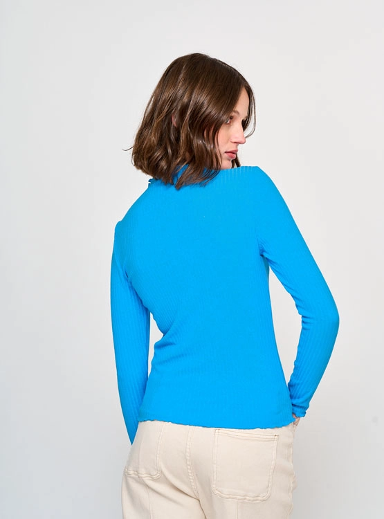 POLERA MANGA LARGA MUJER ONLY - 2