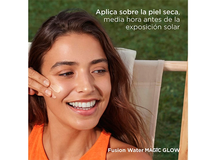 PROTECTOR SOLAR FACIAL ISDIN FUSION WATER MAGIC GLOW SPF 30 50 ML - 6