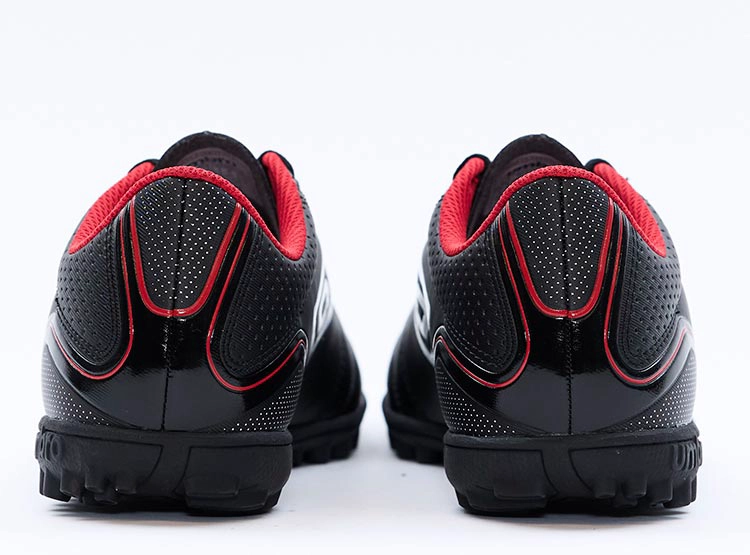 ZAPATILLAS HOMBRE UMBRO FÚTBOL NEGRO CLASSICO XII LT TF - 4