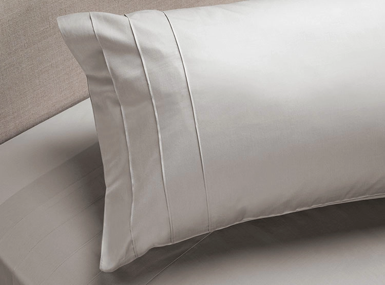 SABANA 300 HILOS LISA PLATA 1,5 PL                      - 1