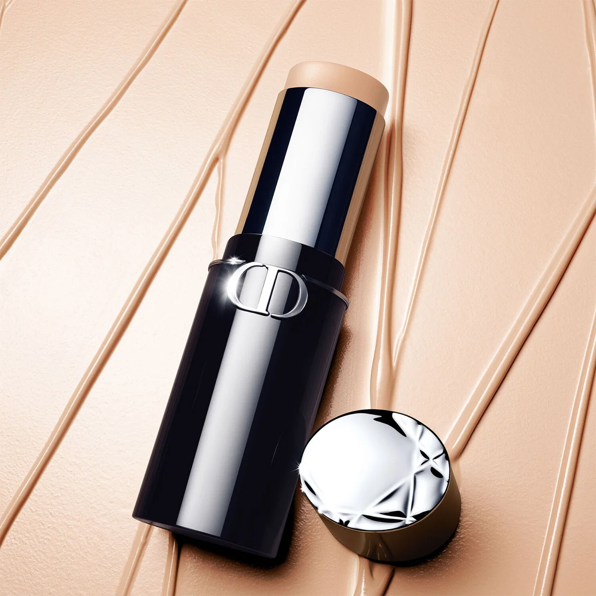 BASE DE MAQUILLAJE DIOR FOREVER SKIN PERFECT 10G - 10
