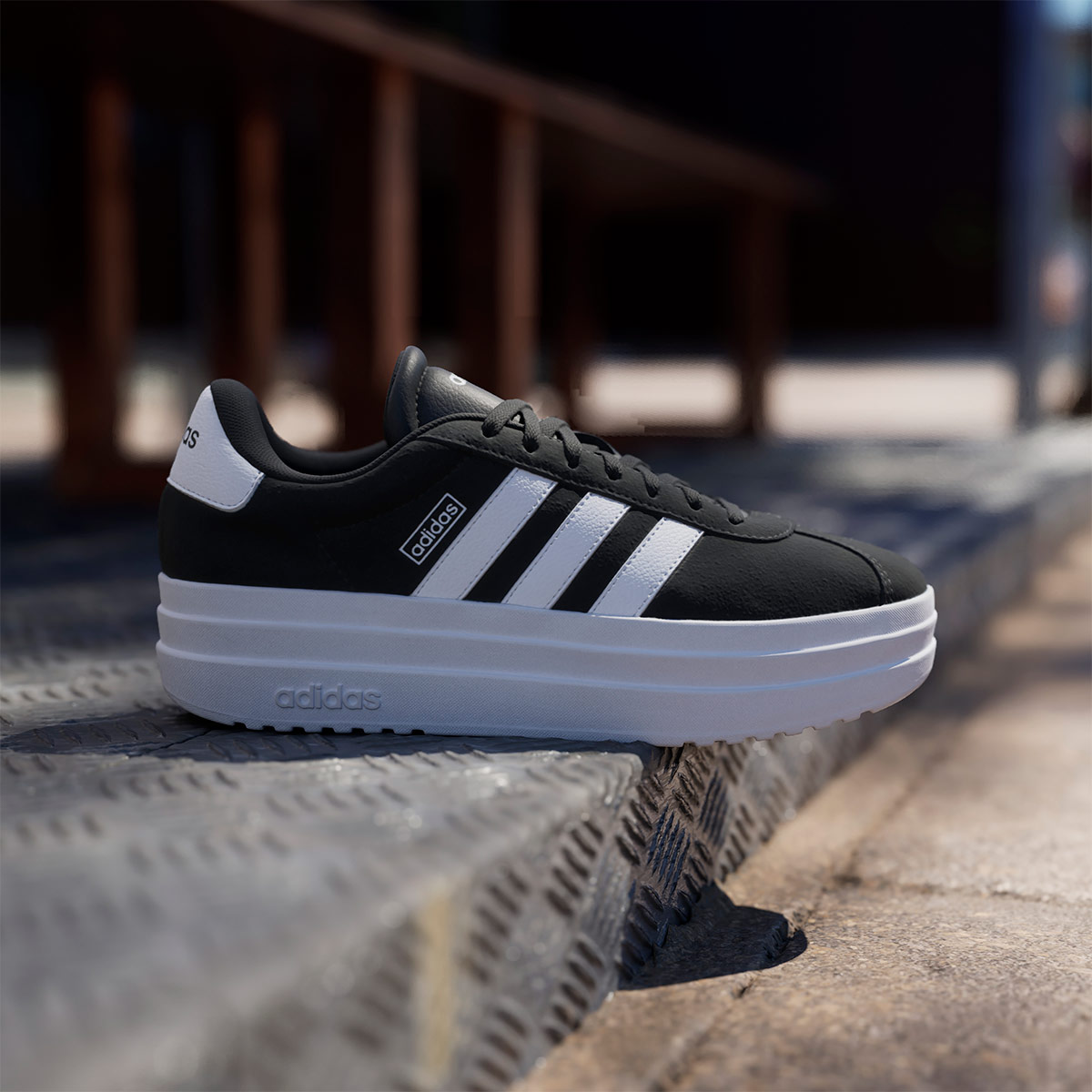 ZAPATILLAS MUJER ADIDAS URBANAS VL COURT BOLD CUERO - 9