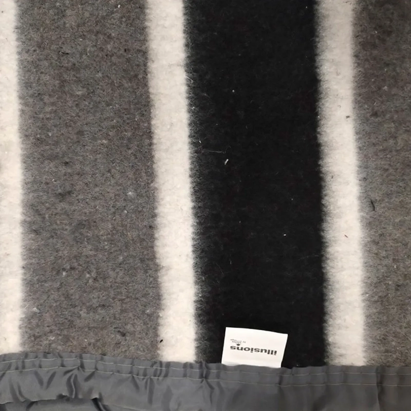 FRAZADA ILLUSIONS JACQUARD 1 PLAZA GRIS - 3