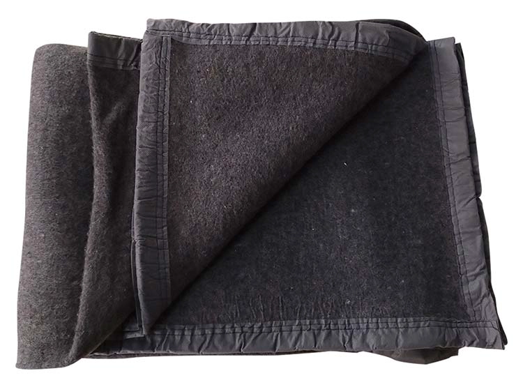 FRAZADA ILLUSIONS MARENGO 1.5 PLAZAS 210 X 160 CM GRIS - 2