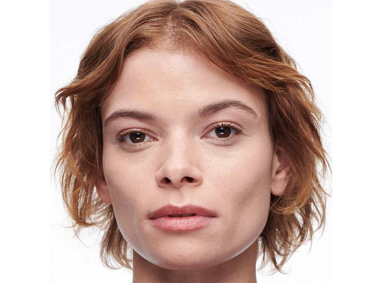 CORRECTO M.A.C STUDIO RADIANCE CONCEALER 11 ML - 2