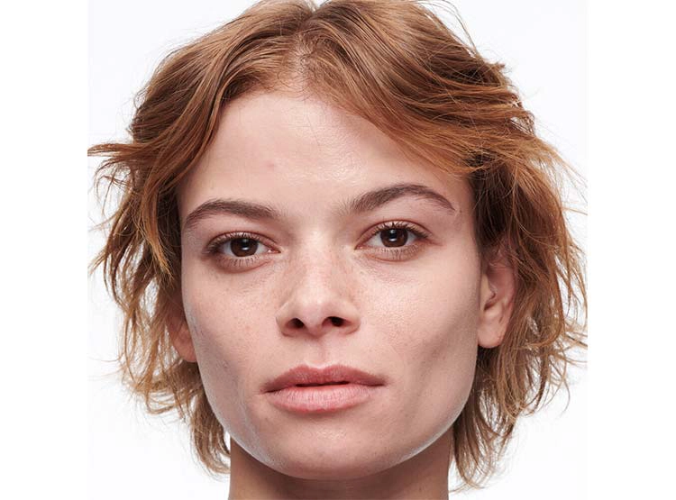 CORRECTO M.A.C STUDIO RADIANCE CONCEALER 11 ML - 3