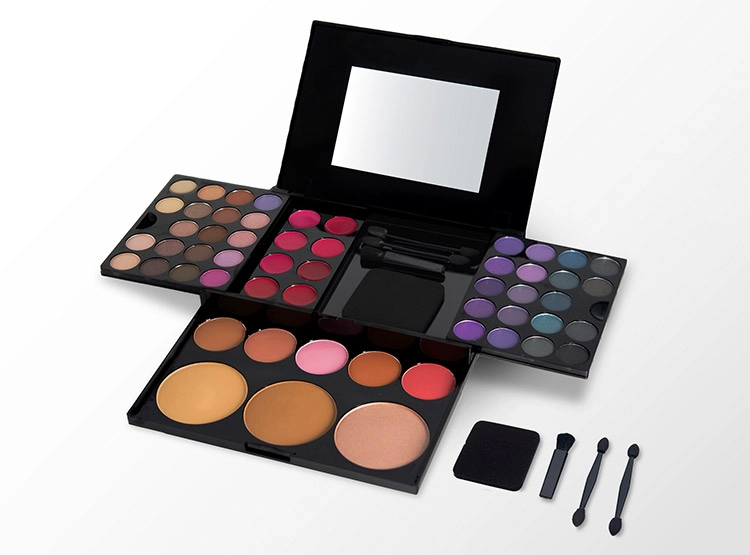 SET DE MAQUILLAJE ETIENNE OJOS, LABIOS Y ROSTRO ALL IN ONE CREATIVE - 1