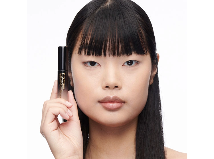 CORRECTO M.A.C STUDIO RADIANCE CONCEALER 11 ML - 2