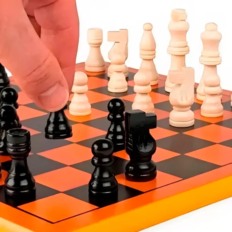 JUEGO FAMILIAR AJEDREZ DE MADERA - 3