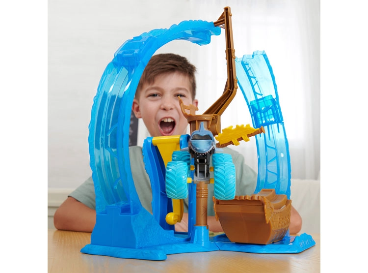 MONSTER JAM BOOSTER PLAYSET - 7