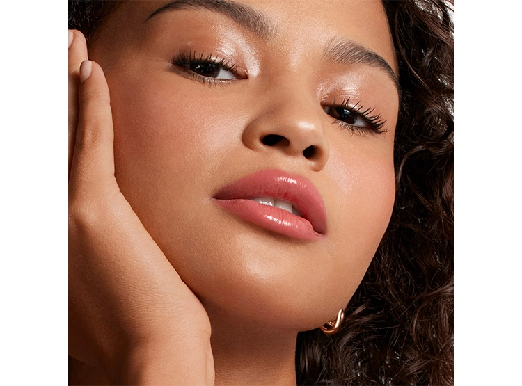 LABIAL LANCÔME LIP IDÔLE BUTTERGLOW - 4