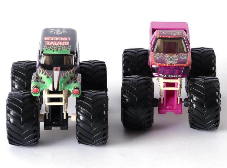 PACK 2 VEHICULO GRAVE CALAVERA 1 64  - 4