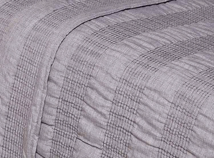 CUBRECAMAS MAISON LINETT LINES KING GRIS - 3